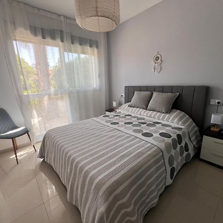 טורבייחה Bungalow En Punta Prima 2 Dormitorios Y Piscina מראה חיצוני תמונה