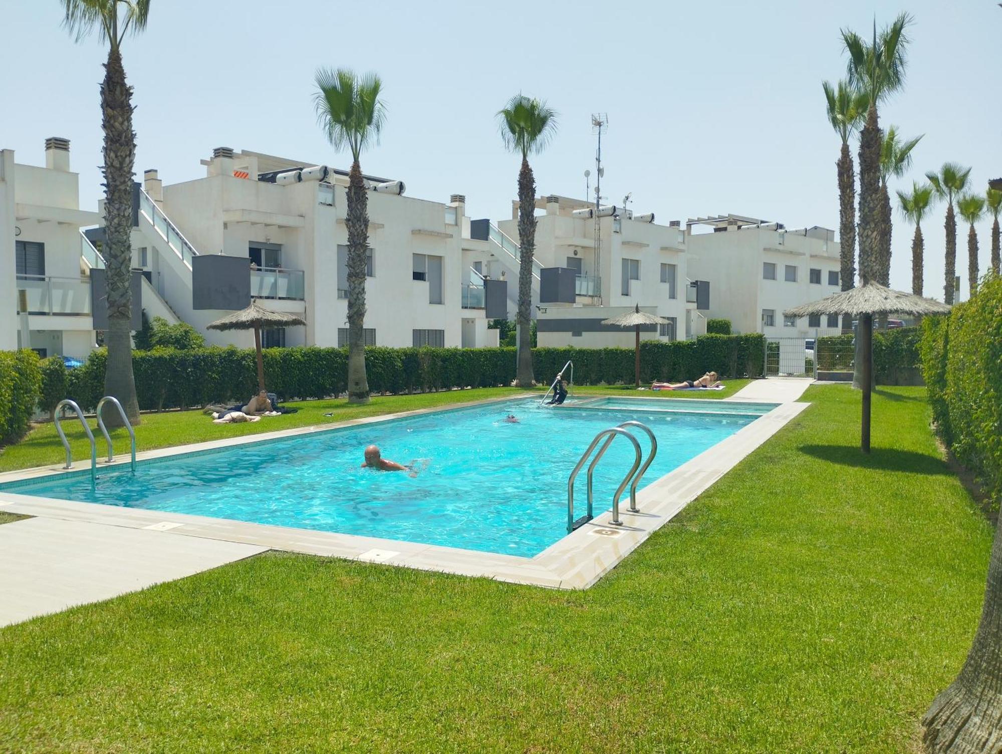טורבייחה Bungalow En Punta Prima 2 Dormitorios Y Piscina מראה חיצוני תמונה